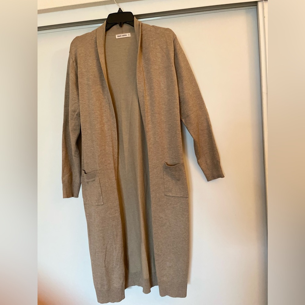 Long cardigan.